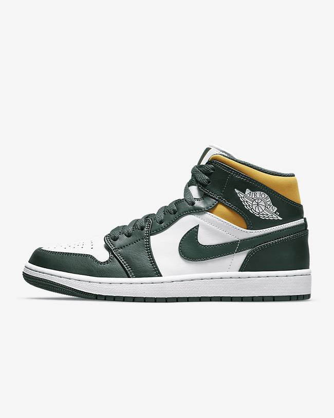 Men's Nike Air Jordan Lifestyle Shoes Green/White | 1308254-SI